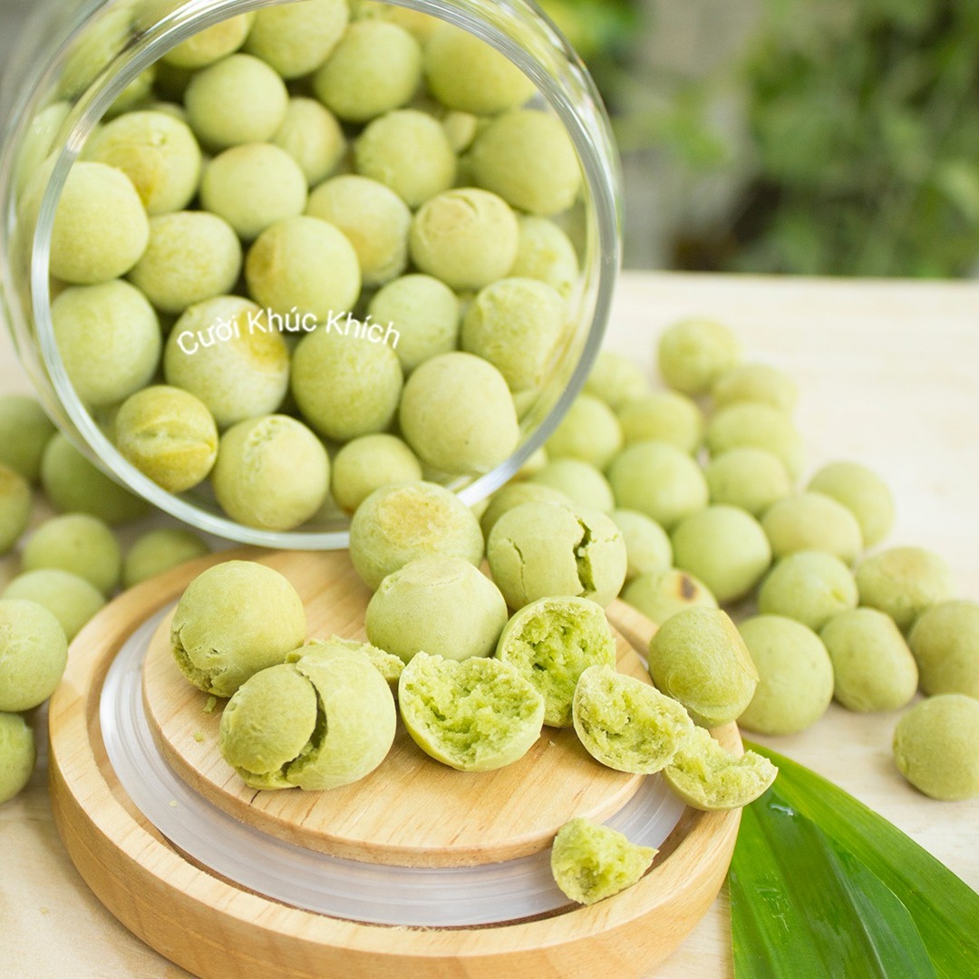 Bánh men nước cốt dừa lá dứa