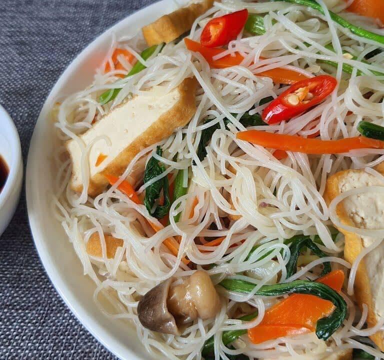 Bún xào chay