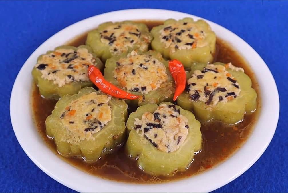 Mướp đắng kho chay